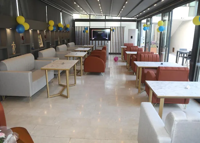 ホテル Del Mare Park キレニア