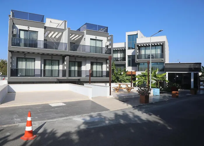 Del Mare Park 5* キレニア