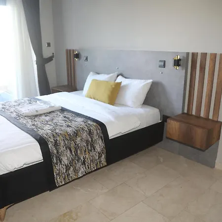 Del Mare Park 5*
